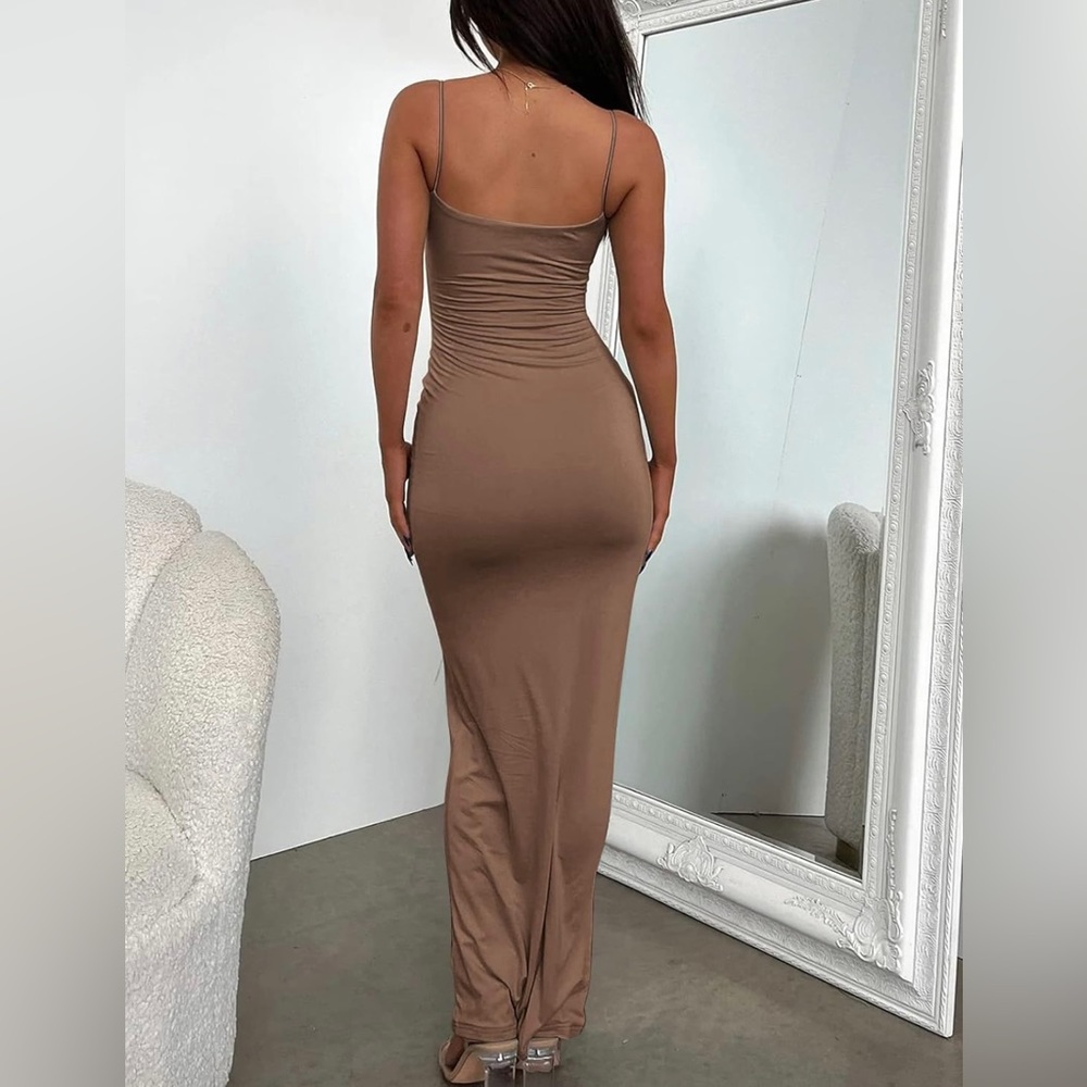NWT Spaghetti Strap Bodycon Maxi Dress Size Small - Picture 2 of 6